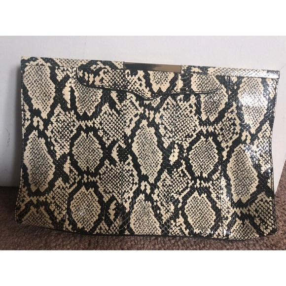 Brand new Rebecca Minkoff clutch - Picture 3 of 6